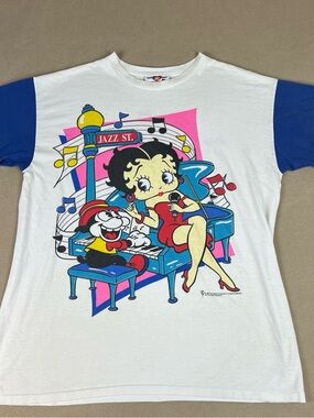 VTG 1994 Intimates Betty Boop A Doop One Size Fits All Pajama Shirt. Nightshirt